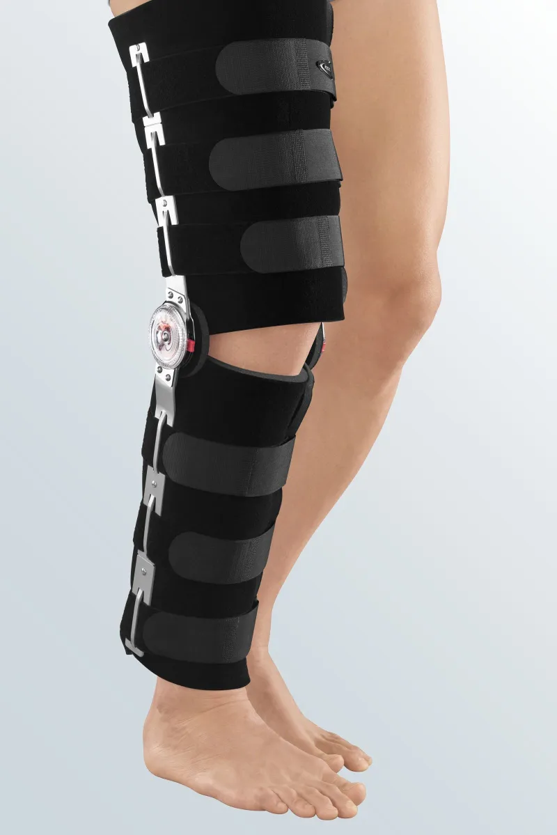 protect-rom-knee-orthoses-black-medi-m-220510.webp
